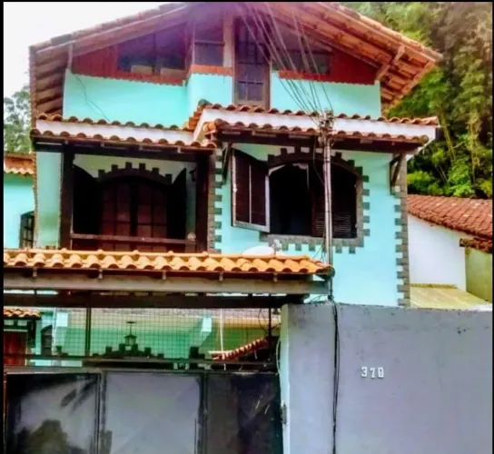 Locação por temporada.