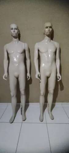 Mannequins Masculinos para Loja