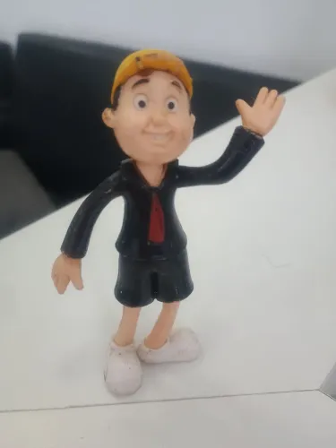 Boneco Kiko da coleção do chaves