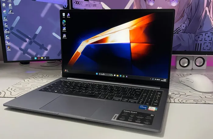 Galaxy Book 4 - Intel Core 5 - 8 de ram- 256Gbgb