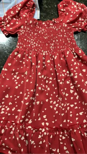 Vestido Infantil Vermelho Chifon com Estampa de Corações