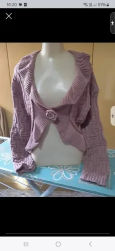 Casaco Crochê Feminino Rosa e um branco os dois por