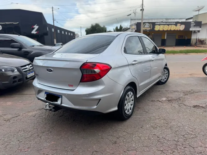 Ford KA 1.5 Sedan SE Plus 12V Flex 4P Mec. 2020