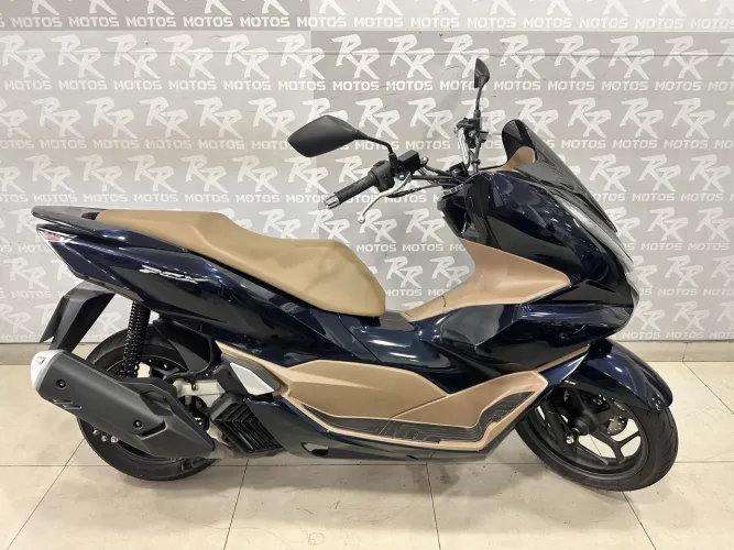Moto Honda PCX 160 DLX 2026 