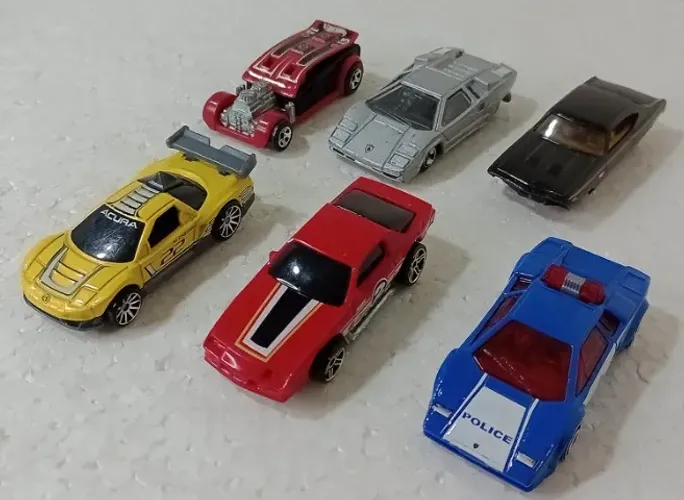 Miniaturas Hot Wheels - Lote 04