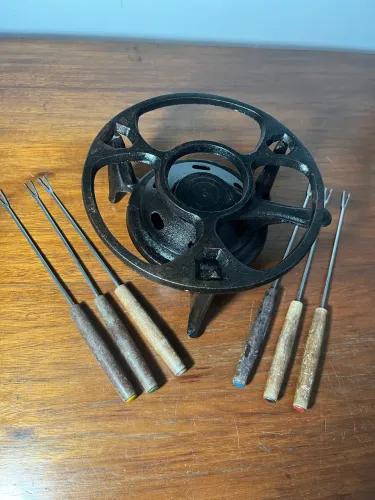 RECHAUD FOGAREIRO de Ferro Fundido p/ FONDUE