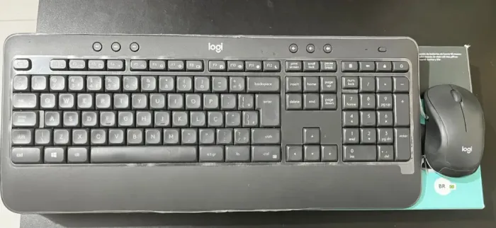 Teclado e Mouse sem fio Logitech MK540