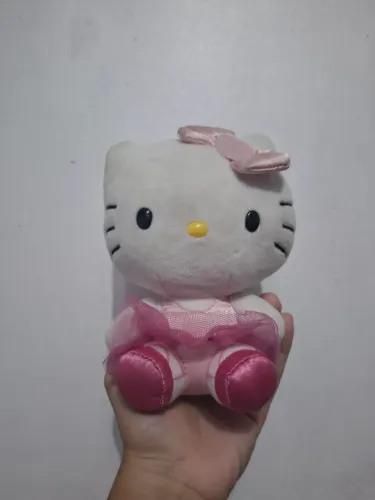 Pelúcia hello kitty 
