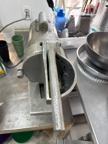 Ralador metalúrgica iole motor weg 