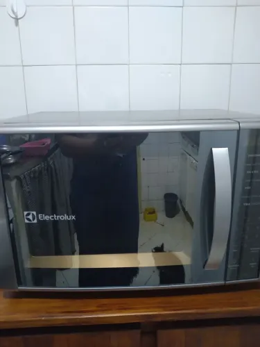 Micro-ondas Electrolux 31L