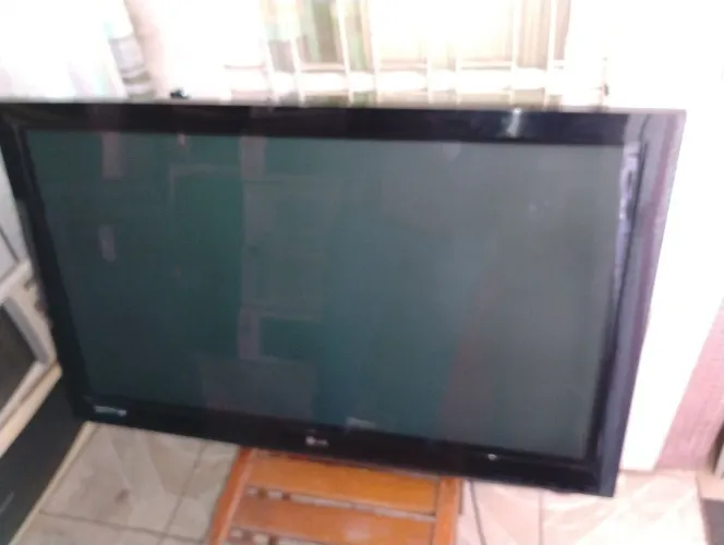 TV Plasma LG 42 polegadas Modelo 42PQ30R Parou de funcionar 