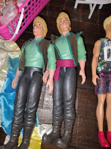 Bonecos Frozen - kristoff