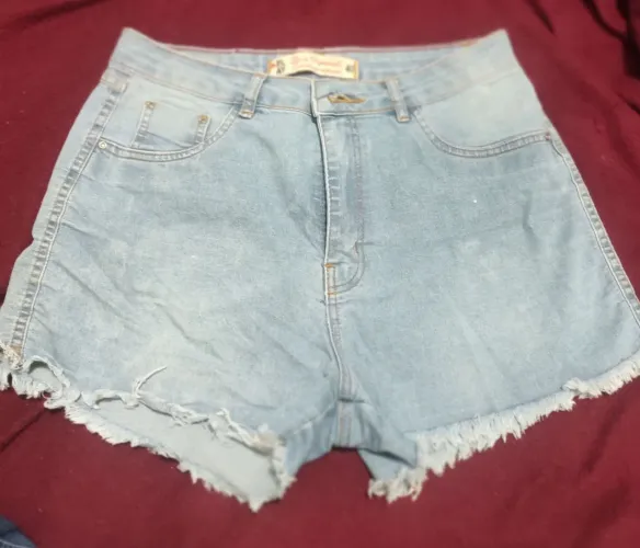 Short Jeans