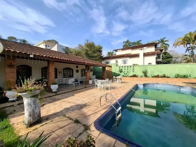 Casa com 3 dormitórios, 370 m² - venda por R$ 1.600.000,00 ou aluguel por R$ 10.299,94/mês