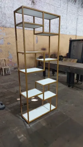 Estante Vitrine Industrial