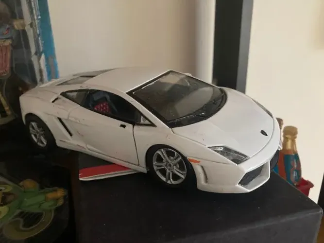 Lamborghini LP560 Maísto 1/24