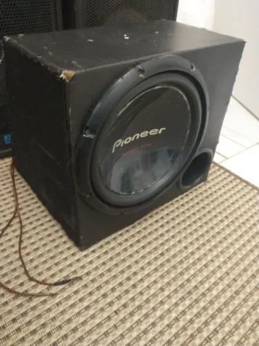 Caixa de sub Pionner de 12