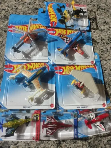 Hotwheels aviões(lote 8 unid.)