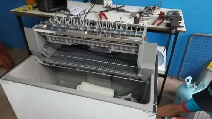 Manutenção máquina de gelo