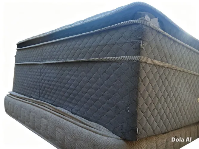 Cama box de casal conservada 70, colchão de casal conservados 50 ou 110 os 2