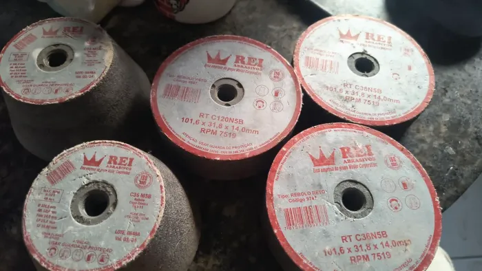 Copo cômico 36 mais rebolo 120 e 36