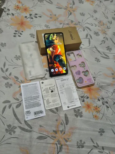 Moto G84 5G - 256GB, Semi-novo