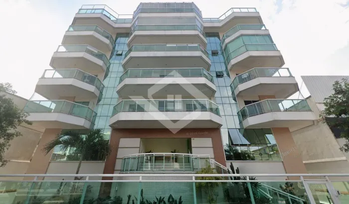 Apartamento mobiliado e moderno a 2 quadras da Praia do Forte - Cabo Frio/R