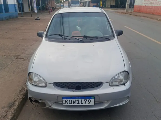Chevrolet Corsa Super 1.0 MPFI 16V 5P 2001