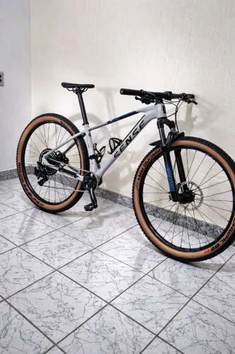 Bicicleta Sense Impact Race aro 29 Novinha 