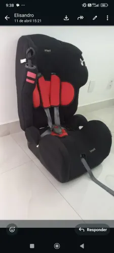Cadeira de automóvel