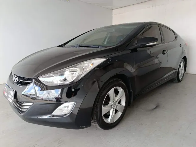 Hyundai Elantra GLS 2.0 16V Flex Aut. 2013