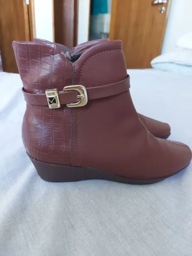 BOTA MARROM PICADILLY tam 34