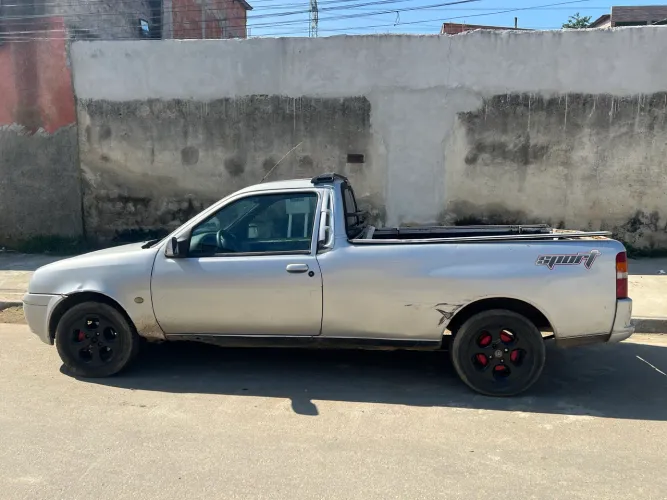 Ford Courier 1.6 L/ 1.6 Flex 2001