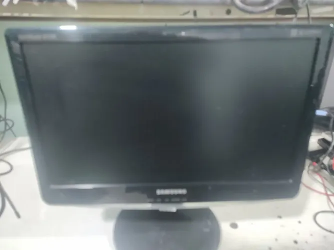 Vendendo um monitor de computador
