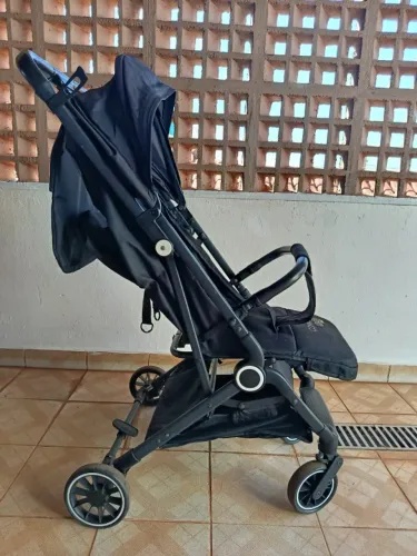 Carrinho De Bebê Passeio Vira Berço Compass Até 15kgs Maxi Baby - Preto