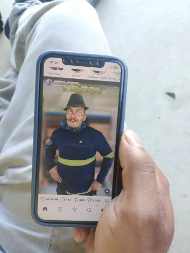 iPhone 11pro, 64gb,3 câmeras.