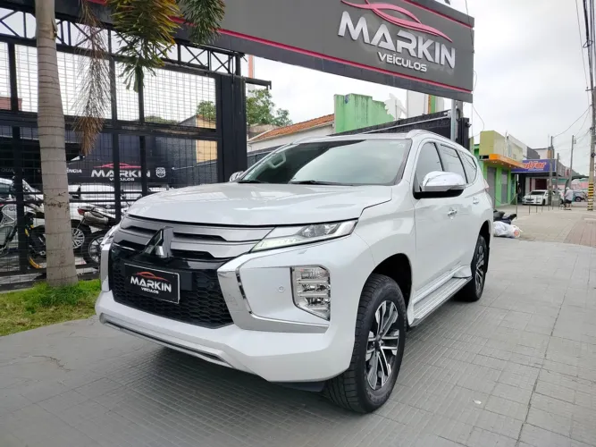 Mitsubishi Pajero Sport HPE 2.4 4X4 Diesel Aut. 2023