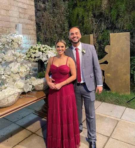 Vendo Vestido Tugore 38/40 Bordo