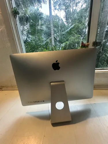 iMac 21,5 core I5 2.8 ghz 8gb ram 