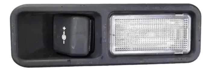 Luz Porta Malas Tomada Range Rover Vogue 2008 Lado Direito 