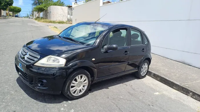 Citroen C3 GLX 1.4/ GLX Sonora 1.4 Flex 8V 5P 2011