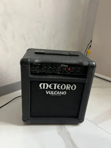 Meteoro Vulcano Space Bass Junior  35 bs