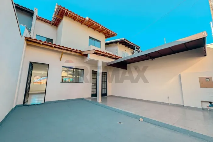Casa à venda na Zona Oeste de Londrina | Próxima à UEL
