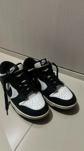 Tênis Nike Preto e Branco Tam. 37 (Réplica Premium)