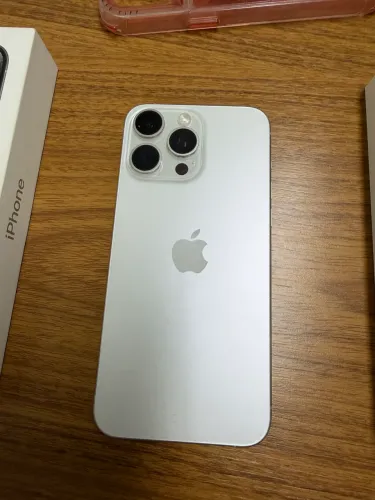IPhone 15 ProMax 256gb - Bateria 84% - Impecável 