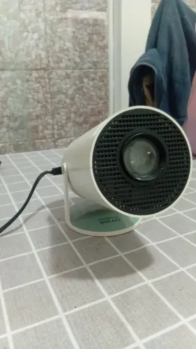PROJETOR HY300 