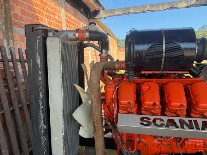 Motor scania DC16 770kva