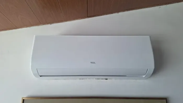 AR 12000 BTU TCL