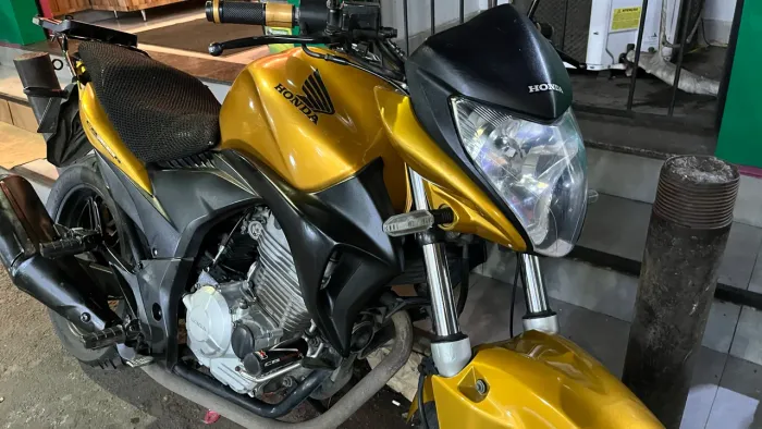 HONDA CB300R 2010
