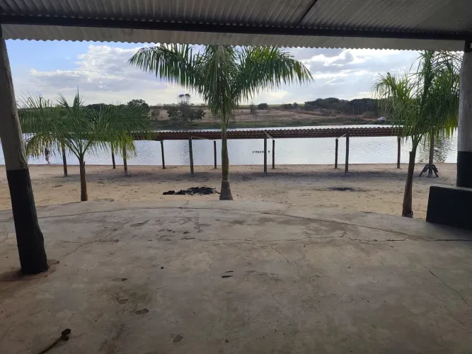 Precisa-se de mulher ou casal para trabalhar em Minas Gerais